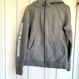 Lululemon Chicago Blackhawks scuba hoodie. Size 8